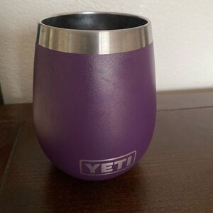 YETI // 10oz